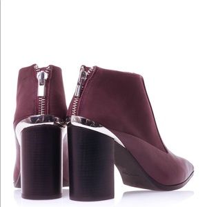 SEE BY CHLOÉ Plum Leather Ankle Booties